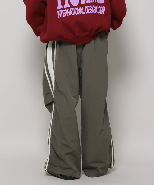 3.3 Field Trip (3.3フィールドトリップ)の「3.3 Field Trip/サイドライン NYLON パンツ ナイロン 2985725(その他パンツ・メンズ・チャコール/ブラック・FREE)」の21枚目の写真