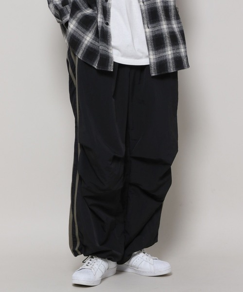3.3 Field Trip (3.3フィールドトリップ)の「3.3 Field Trip/サイドライン NYLON パンツ ナイロン 2985725(その他パンツ・メンズ・チャコール/ブラック・FREE)」の12枚目の写真
