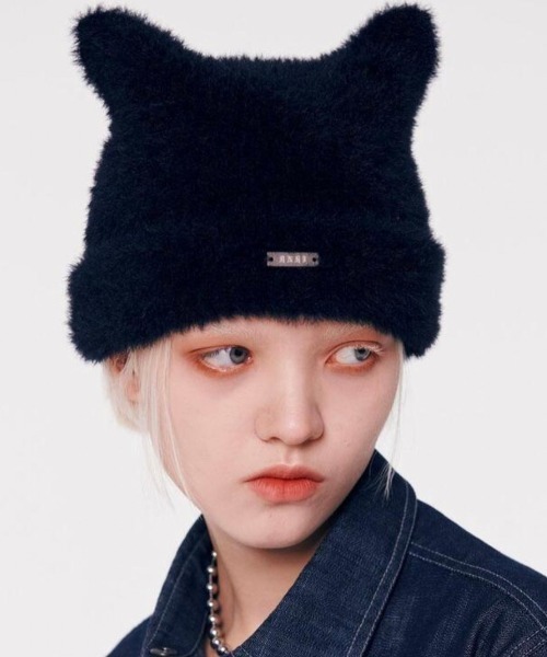 猫 耳 ニット 帽 ブランド 猫耳ニット帽のブランド Charles Jeffrey