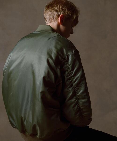 THE STANDARD（ザスタンダード）の「WEGO/ナイロンMA-1（MA-1・メンズ・カーキ/ブラック・MEDIUM/LARGE）」の4枚目の写真