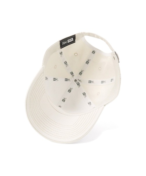 NEW ERA ニューエラ カジュアルクラシック　メタルロゴ　キャップ　ブラック ニューエラ キャップ カジュアルクラシック メタルロゴ（キャップ