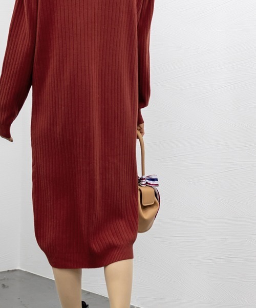 Miniministore(ミニミニストア)の「リブニットワンピース ロング丈 vネック(ワンピース・レディース・ワインレッド/ブラック/アイボリー・フリー)」の10枚目の写真