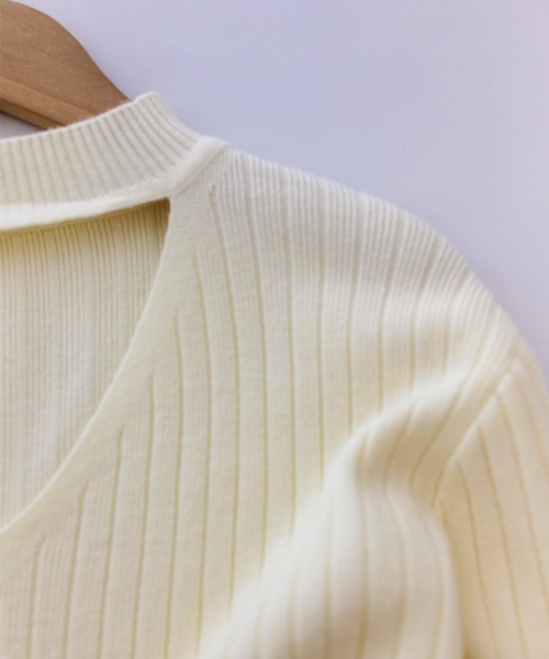 Miniministore(ミニミニストア)の「リブニットワンピース ロング丈 vネック(ワンピース・レディース・ワインレッド/ブラック/アイボリー・フリー)」の18枚目の写真