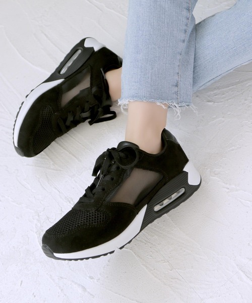 grandfleur（グランドフルール）の「軽量厚底 メッシュ エアーソール スニーカー（スニーカー・レディース・ベージュ/ブラック/グレー・23.0cm/23.5cm/24.0cm/24.5cm/22.5cm/25.0cm）」の2枚目の写真