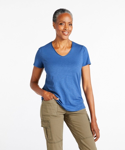 L.L.Bean（エルエルビーン）の「オーガニック・コットン・ティ、Vネック　半袖 米国フィット・レギュラー（Tシャツ/カットソー・レディース・モスグリーン/ホワイト/ブルー/エメラルドブルー・SMALL/MEDIUM/X-SMALL/LARGE）」の6枚目の写真