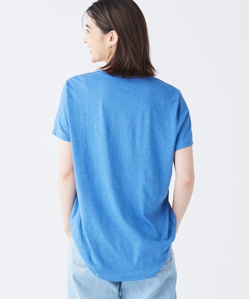 L.L.Bean（エルエルビーン）の「オーガニック・コットン・ティ、Vネック　半袖 米国フィット・レギュラー（Tシャツ/カットソー・レディース・モスグリーン/ホワイト/ブルー/エメラルドブルー・SMALL/MEDIUM/X-SMALL/LARGE）」の13枚目の写真