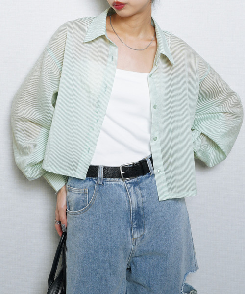 Chillfar(チルファー)の「シアーストライプクロップドシャツ(シャツ/ブラウス・レディース・ブルー/ピンク/ネイビー/オレンジ/イエロー/グレー/オフホワイト/グリーン・FREE)」の12枚目の写真