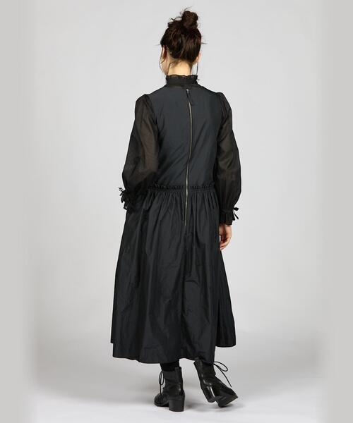 To b. by agnes b.（トゥービーバイアニエスベー）の「WV44 ROBE メモリータフタドレス（ドレス・レディース・ブラック・38/36/40）」の5枚目の写真