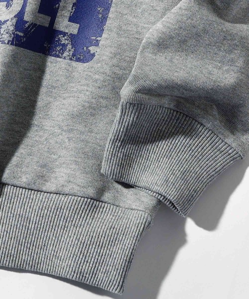 DIESEL KIDS（ディーゼルキッズ）の「DIESEL（ディーゼル）Kids & Junior ブランドロゴ長袖スウェットプルオーバー（スウェット・キッズ・グレー・4Y/6Y/8Y/10Y/12Y/14Y/16Y）」の6枚目の写真