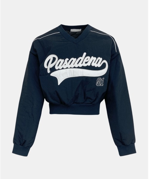 Cozy&Kitsch（コージーアンドキッチ）の「Cozy＆Kitsch Pasadena V-neck Padded Sweatshirt（スウェット・レディース・ブラック/ネイビー/アイボリー・FREE）」の3枚目の写真