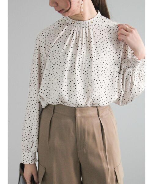 Te chichi（テチチ）の「フロントタックスタンドブラウス（シャツ/ブラウス・レディース・グリーン/キナリ/オフホワイト/グレー・F）」の2枚目の写真