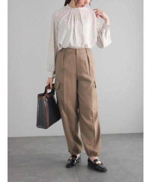 Te chichi（テチチ）の「フロントタックスタンドブラウス（シャツ/ブラウス・レディース・グリーン/キナリ/オフホワイト/グレー・F）」の12枚目の写真