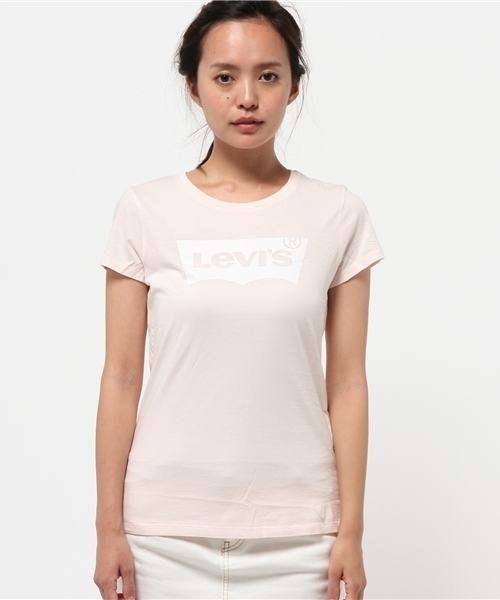 Levi's（リーバイス）の「スリムクルーネックTシャツ/オーガニックコットン（Tシャツ/カットソー・レディース・ピンク・SMALL/MEDIUM/X-SMALL）」の4枚目の写真