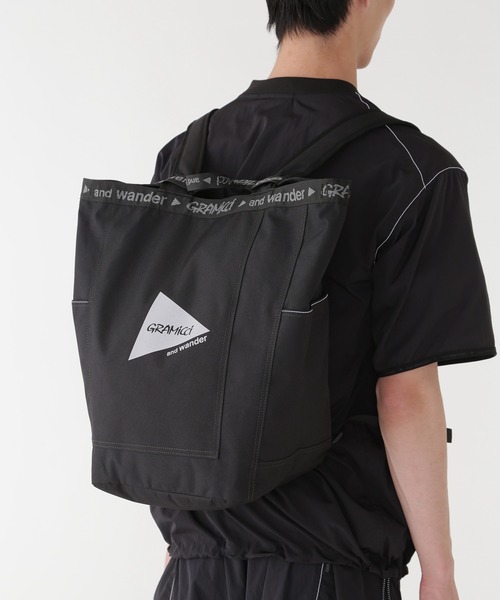 and wander(アンドワンダー)の「and wander/アンドワンダー×GRAMICCI/グラミチ MULTI PATCHWORK 2WAY PACK リュック(バックパック/リュック・メンズ・ブラック/オリーブ・FREE)」の6枚目の写真