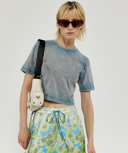 MAISON SPECIAL（メゾンスペシャル）の「Chemical Wash Spray Trim Short Length T-shirt/ケミカルウォッシュスプレートリムショートTEE【MAISON SPECIAL/メゾンスペシャル】■セットアップ対応■（Tシャツ/カットソー・レディース・ブルー/オレンジ/ブラック・FREE）」の3枚目の写真