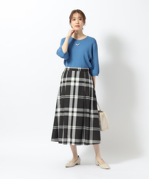 SHOO・LA・RUE（シューラルー）の「◆柄とボリュームで主役になる！ ふんわりギャザー チェック柄スカート（スカート・レディース・ブラック系1/ブルー系その他3/ホワイト系その他2・02/03/04）」の6枚目の写真