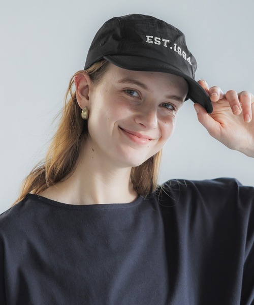 coca（coca）（コカ）の「刺繍ロゴナイロンキャップ（キャップ・レディース・アイボリー/ブラック・ONE SIZE）」の8枚目の写真