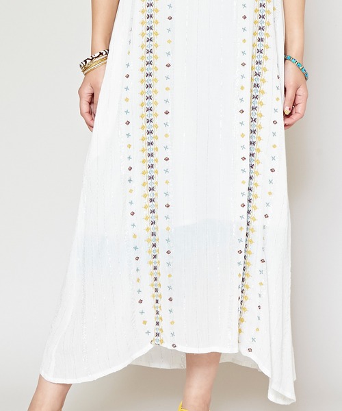 チャイハネ(チャイハネ)の「【チャイハネ】リゾエンキャミワンピース(ワンピース・レディース・ホワイト/ターコイズブルー/パープル/オレンジ・FREE)」の9枚目の写真