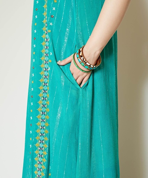 チャイハネ(チャイハネ)の「【チャイハネ】リゾエンキャミワンピース(ワンピース・レディース・ホワイト/ターコイズブルー/パープル/オレンジ・FREE)」の11枚目の写真