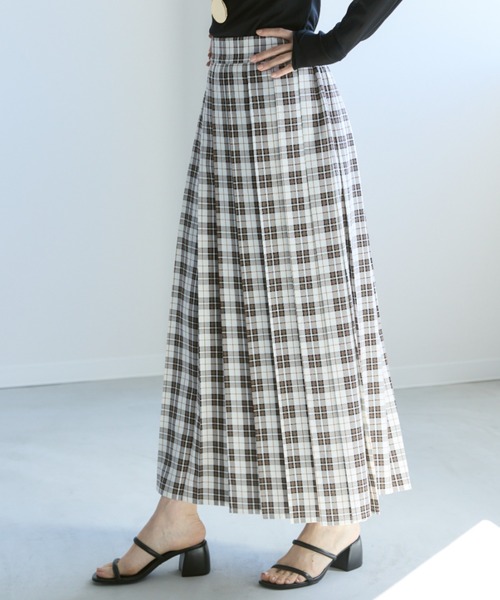 Libra Cue(リブラ キュー)の「チェックプリーツロングスカート(スカート・レディース・グリーン/アイボリー・FREE)」の8枚目の写真