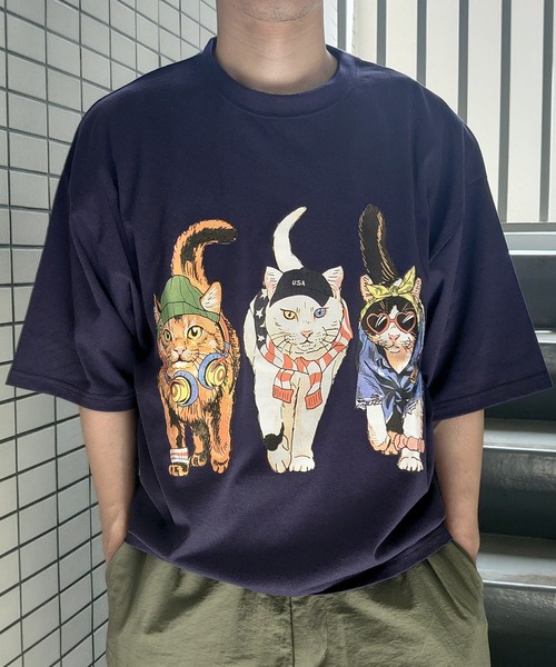 CORISCO（コリスコ）の「アニマル柄Tシャツ(M1)（Tシャツ/カットソー・メンズ・ブラック系2/ホワイト系1/ブラック系1/ホワイト系2/オレンジ/ブルー/チャコールグレー/ネイビー/ダークグリーン/イエロー/キナリ/オートミール/グレー系その他/ミント/ブルー系その他2/ブルー系その他3/ピンク・MEDIUM/LARGE/X-LARGE）」の11枚目の写真