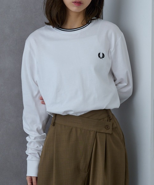 FRED PERRY(フレッドペリー)の「【FRED PERRY】Twin Tipped t-Shirt ワンポイント刺繍 ロングスリーブTシャツ ロンT M9602(Tシャツ/カットソー・メンズ・ブラック系その他2/グリーン/ブラウン/ネイビー/ブラック/グリーン系その他2/グリーン系2/ネイビー系3/アイボリー/ネイビー系2/ホワイト/ブラック系その他3・XS/S/M/L/XL)」の16枚目の写真