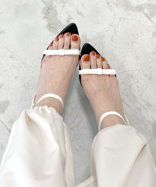 Futier land(フューティアランド)の「リボンストラップポインテッドトゥサンダル(サンダル・レディース・ライトブルー/アイボリー/シルバー/ブラック・40/38/39/36/37)」の16枚目の写真