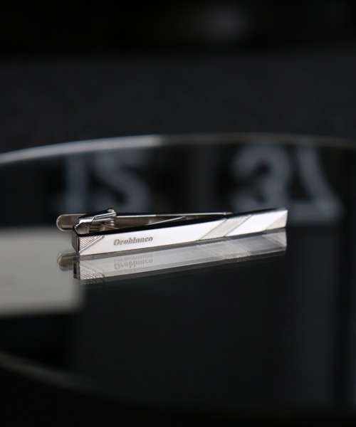 Orobianco（オロビアンコ）の「〈Orobianco/オロビアンコ〉ネクタイピン（BOX/ショッパー付き）（ネクタイピン・メンズ・シルバー系6/シルバー系7/シルバー系8/シルバー系9/ゴールド系/シルバー系2/シルバー系4/シルバー系1/シルバー系3/シルバー系5/シルバー系その他2/シルバー系その他3/ブラック系/シルバー系その他・ONE SIZE）」の6枚目の写真