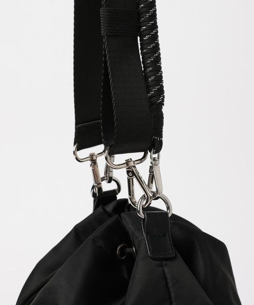 BAYFLOW(ベイフロー)の「フロントWポケットショルダー(ショルダーバッグ・レディース・ブラック/カーキ/ライトグレー・FREE)」の12枚目の写真