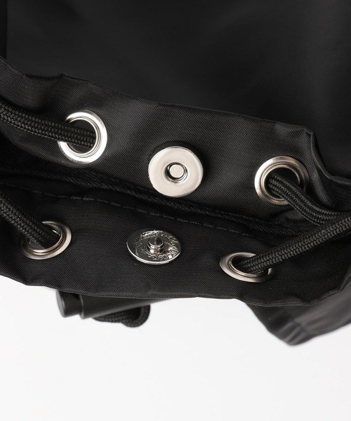 BAYFLOW(ベイフロー)の「フロントWポケットショルダー(ショルダーバッグ・レディース・ブラック/カーキ/ライトグレー・FREE)」の16枚目の写真