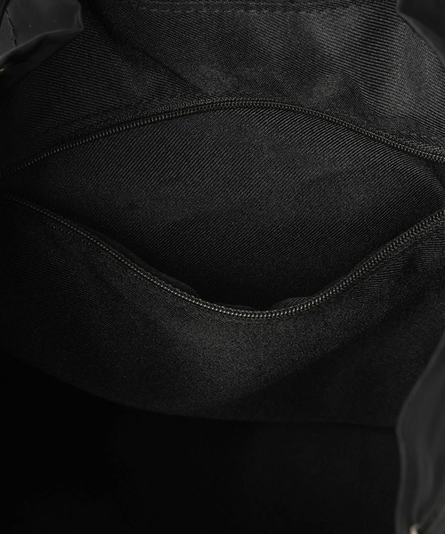 BAYFLOW(ベイフロー)の「フロントWポケットショルダー(ショルダーバッグ・レディース・ブラック/カーキ/ライトグレー・FREE)」の17枚目の写真