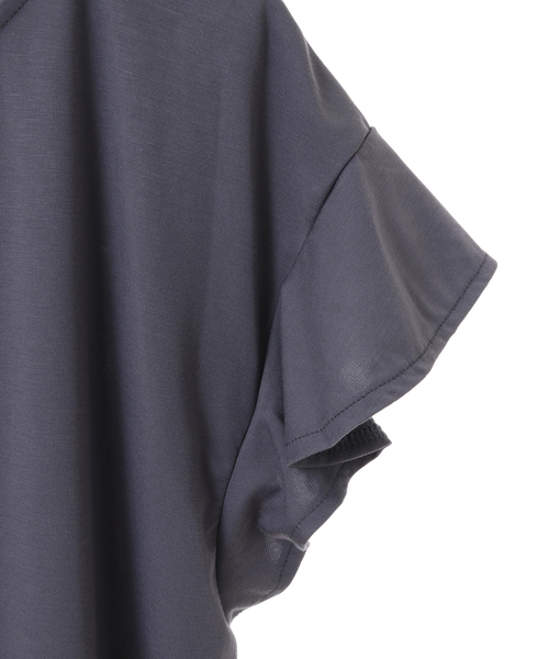 SOFFITTO(ソフィット)の「接触冷感ポンチ袖フリルプルオーバー(取り扱い店舗限定)(Tシャツ/カットソー・レディース・オフホワイト/ダークオレンジ/グレー・FREE)」の7枚目の写真