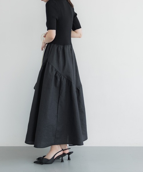 coca（coca）（コカ）の「【WEB限定セール】上品エンボスドッキングワンピース（ワンピース・レディース・ネイビー/ブラック・ONE SIZE）」の11枚目の写真