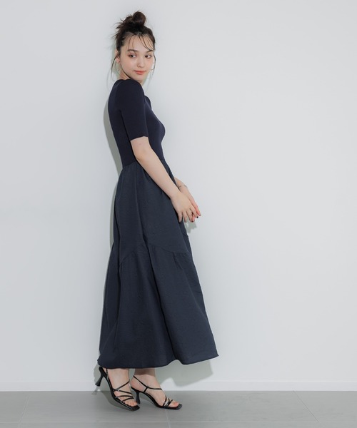 coca（coca）（コカ）の「【WEB限定セール】上品エンボスドッキングワンピース（ワンピース・レディース・ネイビー/ブラック・ONE SIZE）」の5枚目の写真