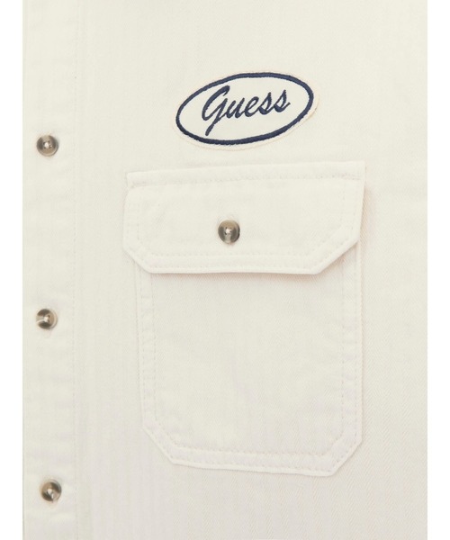 Guess（ゲス）の「GUESS Originals Vintage Patch Work Shirt ジャケット アウター ブルゾン（ブルゾン・メンズ・ホワイト系その他/インディゴブルー・SMALL/MEDIUM/LARGE/X-LARGE）」の6枚目の写真