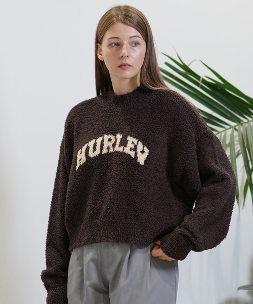 Hurley （ハーレー）の「Hurley/ハーレー クロップド丈 セーター WCKT242007（ニット/セーター・レディース・ブラウン/ホワイト/ブラック・FREE）」の3枚目の写真