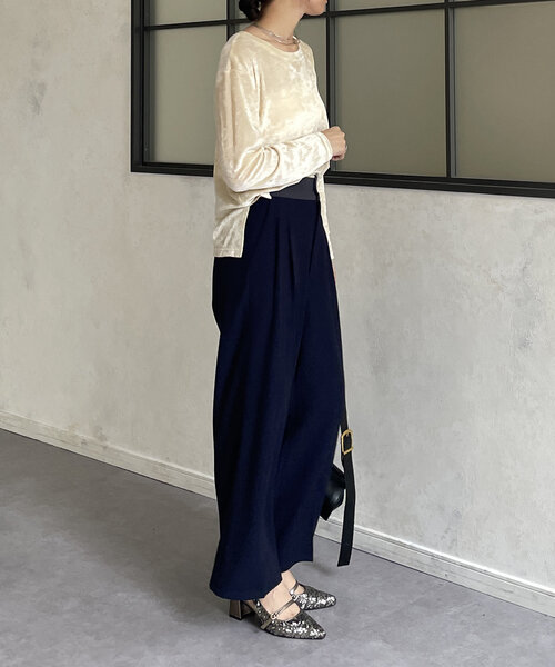 Thevon（ゼボン）の「ウエスト配色タックパンツ（その他パンツ・レディース・アイボリー/ネイビー/グレー・S/M）」の4枚目の写真