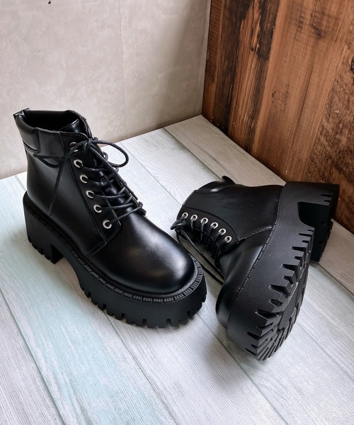 Noubel Voug Relax（ヌーベルヴォーグリラックス）の「厚底 トラックソール レースアップ ワークブーツ（ブーツ・レディース・ブラック/シルバー・LL/L/M/S/3L）」の6枚目の写真