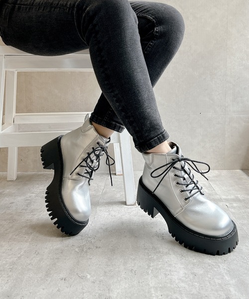 Noubel Voug Relax（ヌーベルヴォーグリラックス）の「厚底 トラックソール レースアップ ワークブーツ（ブーツ・レディース・ブラック/シルバー・LL/L/M/S/3L）」の17枚目の写真