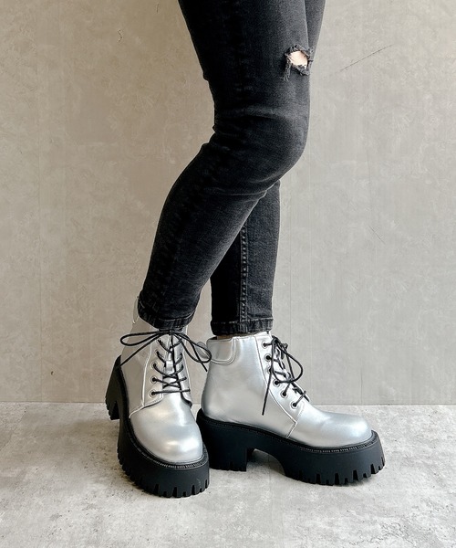 Noubel Voug Relax（ヌーベルヴォーグリラックス）の「厚底 トラックソール レースアップ ワークブーツ（ブーツ・レディース・ブラック/シルバー・LL/L/M/S/3L）」の15枚目の写真