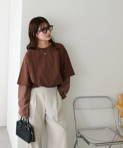 DISCOAT(ディスコート)の「【WEB限定】レイヤードビッグロングTシャツ(Tシャツ/カットソー・レディース・ブラック/ベージュ/オフホワイト/ブラウン・FREE)」の16枚目の写真