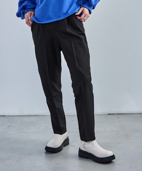 Fashion Letter(ファッションレター)の「【10色展開】ハイウエストテーパードタックスラックス ハイウエスト レディース 低身長 タック(スラックス・レディース・ブラウン系その他/グレイッシュベージュ/ブラック/グレー/イエロー/オレンジ/ネイビー/ピンク/グリーン/ブラウン・M)」の2枚目の写真