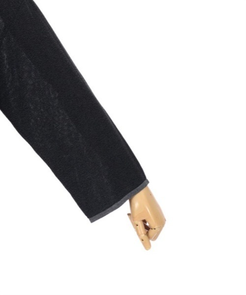 axes femme（アクシーズファム）の「前後２ＷＡＹ線画プリントニット（ニット/セーター・レディース・ブラック/グレイッシュベージュ/ホワイト・FREE）」の14枚目の写真