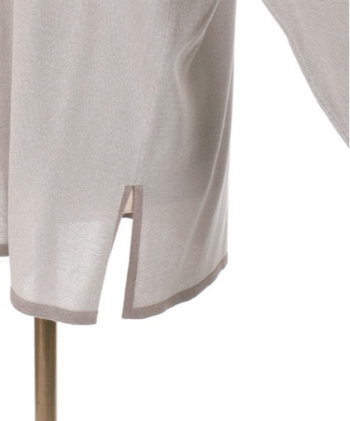 axes femme（アクシーズファム）の「前後２ＷＡＹ線画プリントニット（ニット/セーター・レディース・ブラック/グレイッシュベージュ/ホワイト・FREE）」の19枚目の写真