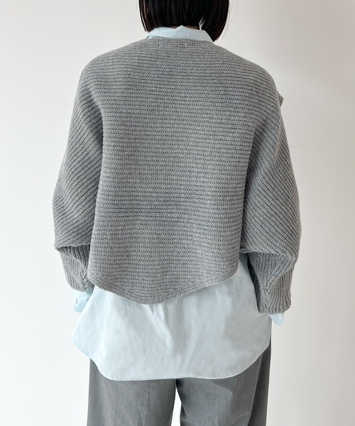 STELLA FISH(ステラフィッシュ)の「Cape Poncho Knit Tops(ニット/セーター・レディース・グレー/ブラック・FREE)」の13枚目の写真