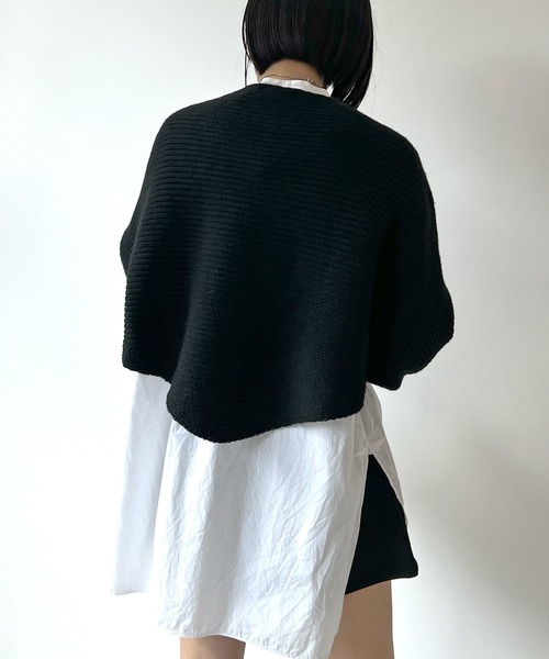 STELLA FISH(ステラフィッシュ)の「Cape Poncho Knit Tops(ニット/セーター・レディース・グレー/ブラック・FREE)」の16枚目の写真