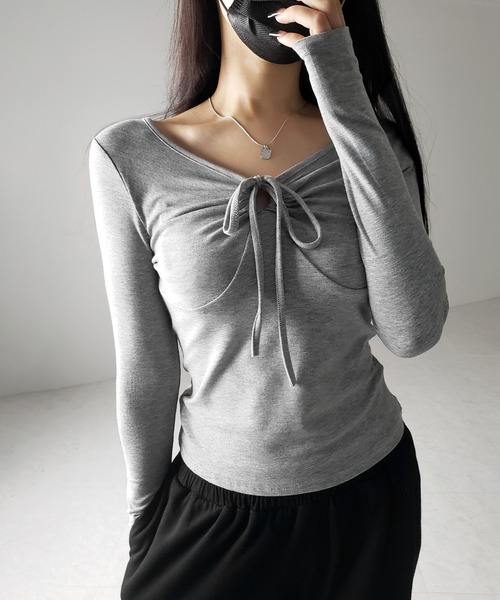 me+em select（ミームセレクト）の「【 ３WAY 】クロスストラップリボンギャザーカットソートップス ／ cross strap ribbon gather cutsew tops（Tシャツ/カットソー・レディース・ブラック/グレー/ホワイト・FREE）」の16枚目の写真