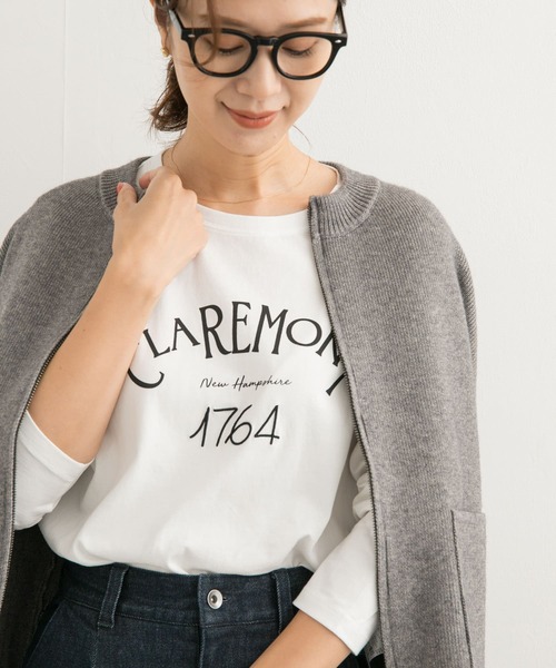 URBAN RESEARCH DOORS(アーバンリサーチドアーズ)の「ロゴプリント+刺しゅうロンT-SHIRTS(Tシャツ/カットソー・レディース・チャコールグレー/オフホワイト/ホワイト系その他・MEDIUM)」の12枚目の写真