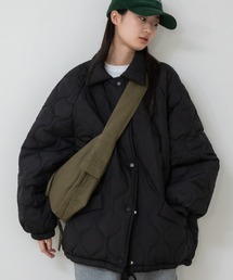 HEILIS（ヘイリス）の「【大人気！HIT ITEM！】《hideka select》キルティング裏ボアジャケット / 秋服 冬服 ノームコア シティガール 韓国 スポーツミックス パファージャケット パディングブルゾン アウター 中綿 ステンカラー ブラック アイボリー（ブルゾン）」