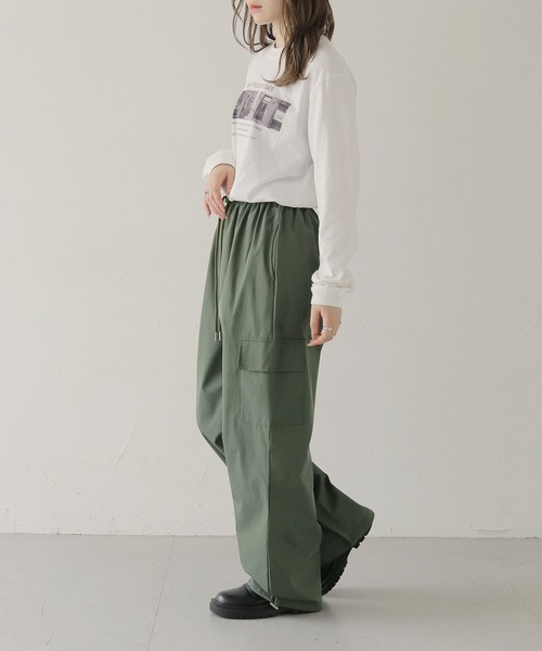 HER CLOSET(ハークローゼット)の「 【HER CLOSET】ワイドパラシュートカーゴパンツ WIDE PARACHUTE CARGO PANTS(カーゴパンツ・レディース・チャコール/カーキ/ブラック・FREE)」の13枚目の写真